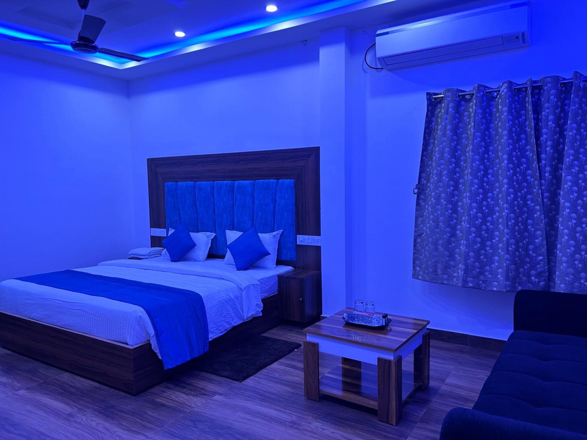 Lalitha Karunya Residency A/C 호텔 Bāpatla 외부 사진